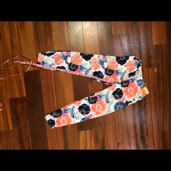 Gymboree top and jogger. - Picture 7 of 15